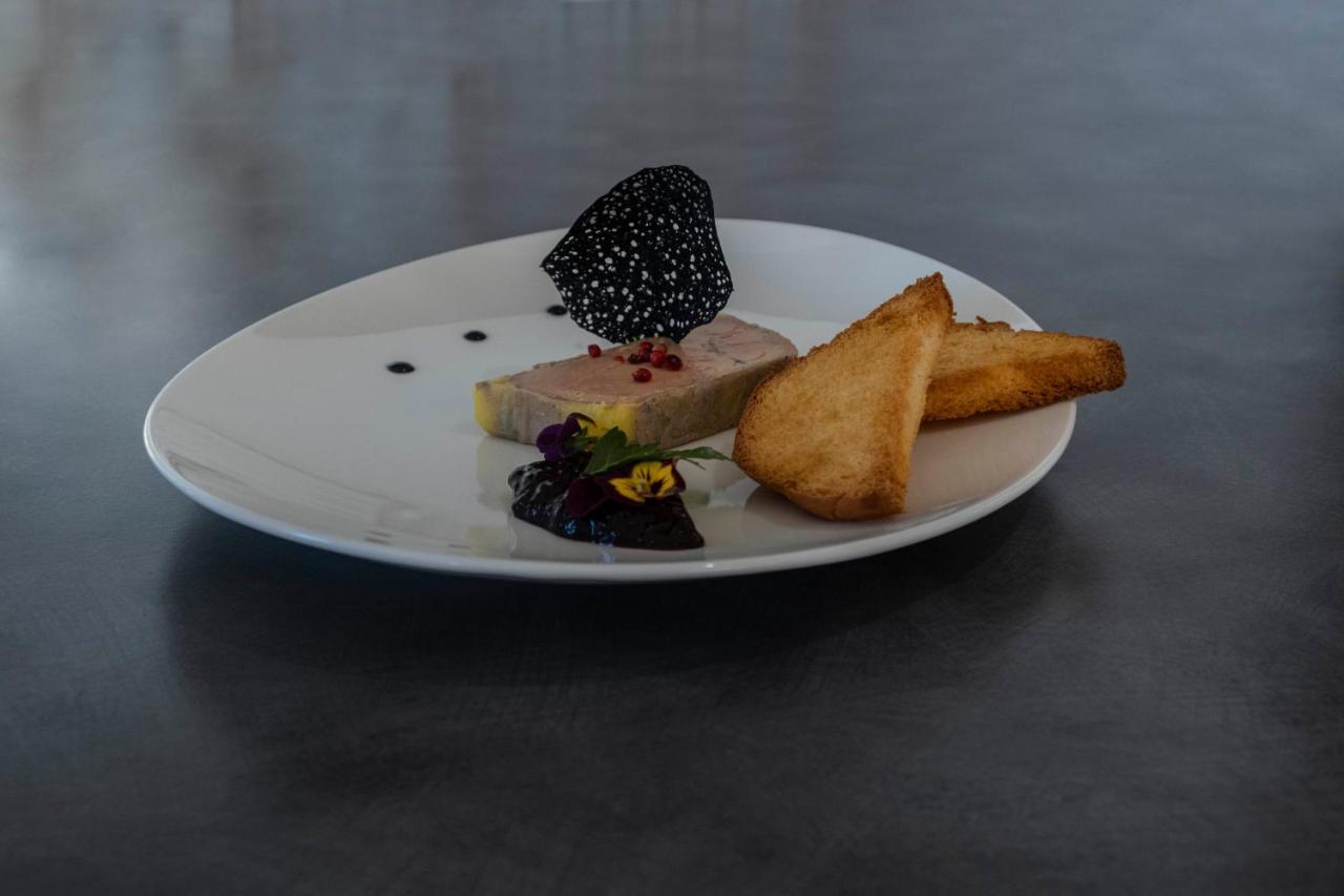 Logis Hotel Volcan Sancy Nébouzat Kültér fotó
